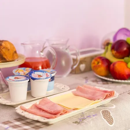 La Dimora Di Lara Oda ve Kahvaltı