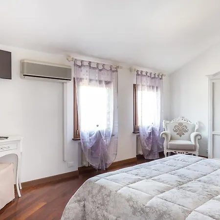 Oda ve Kahvaltı La Dimora Di Lara