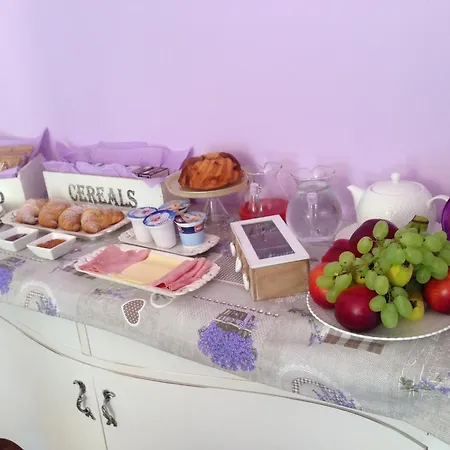 La Dimora Di Lara לינה וארוחת בוקר