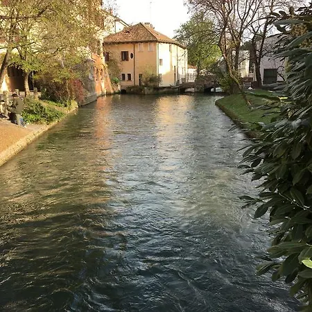 Oda ve Kahvaltı La Dimora Di Lara 3*