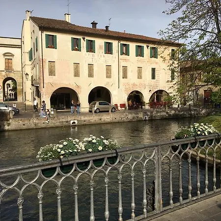 Oda ve Kahvaltı La Dimora Di Lara