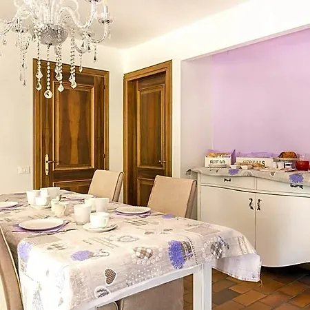 Nocleg ze śniadaniem La Dimora Di Lara 3*