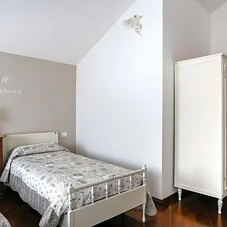 La Dimora Di Lara Nocleg ze śniadaniem 3*