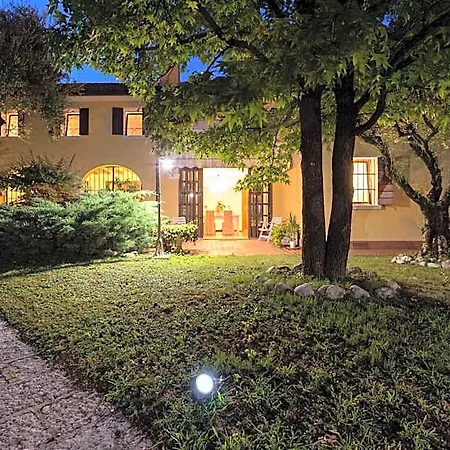 Bed & Breakfast La Dimora Di Lara